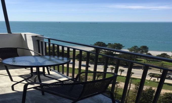 Makhinjauri Apartamento | Apartamento de 1 dormitorio con una hermosa vista al mar