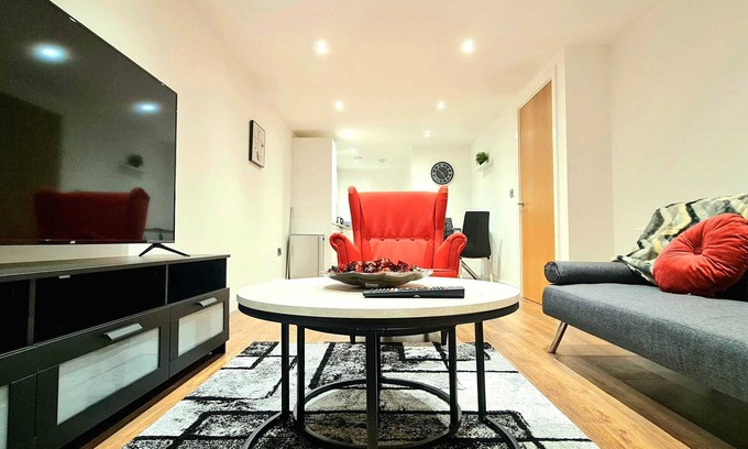 Salford Apartamento | 1-bedroom Aprt in Salford- Freeparking- Sleeps3