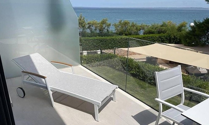Ugljan Apartamento | 1 bedroom awesome apartment in Ugljan