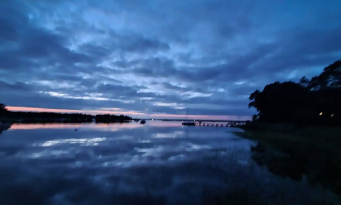 Hampton Bays Casa | 1 Bedroom Hamptons Waterfront Cottage Rental