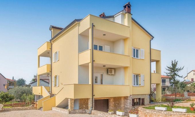 Lovrecica Apartamento | Bonito apartamento de 1 dormitorio en.