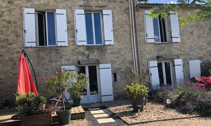 Saint-Hilaire-de-la-Noaille Casa | 1 Bedroom Private vacation home in Saint-Sève