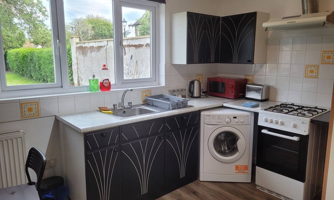 Luton Apartamento | 1 Bedroom - Sleeps 3 - Free Parking