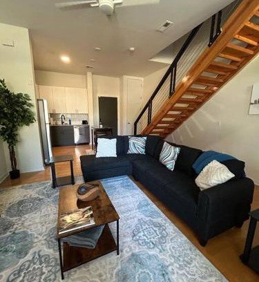 First Ward Apartamento | 1 Bedroom Studio Townhouse in Uptown Charlotte
