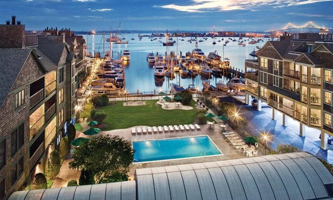Newport Complejo | 1 Bedroom Suite w/ Kitchen at Newport Onshore!