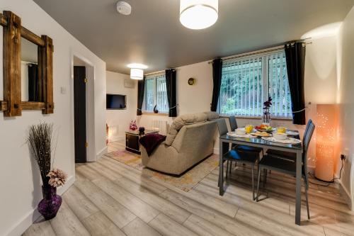 Wigan Apartamento | 1 Bedroom Swinley Apartment l Free Parking l Wigan Royal Infirmary l Haigh Hall l Central Location