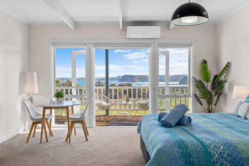 Smiths Beach Apartamento | 1-bedroom unit with stunning ocean views!