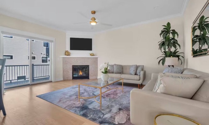 Ortley Beach Casa | 1 Block to Beach with Linens + Towels and Coffee Included