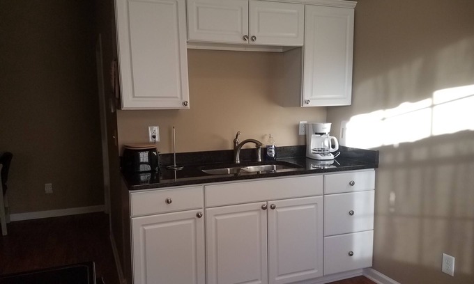 Bluff City Apartamento | 1 BR 1 baño arriba apartamento