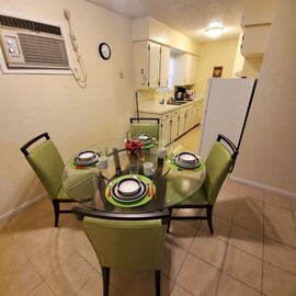 Copperas Cove Apartamento | 1 BR APT w/Kitchen, Sleeps Four! Ideal for PCSing In or Out. No extra fees
