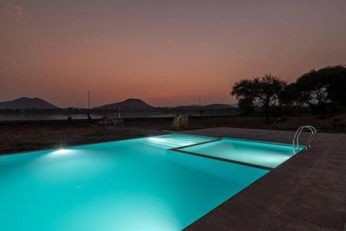 Udaipur Casa | 1 BR Cottage w Pool Lakes End