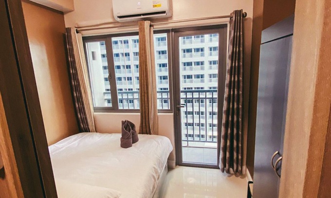 Barangka Ilaya Condominio | 1 BR Furnished Condo in Mandaluyong with Pool and Parking - Fame 3 - 2031