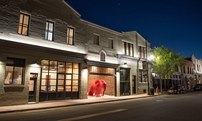 Danville Casa | 1 BR Suite w/ Full Amenities, Close to Dining and Nightlife