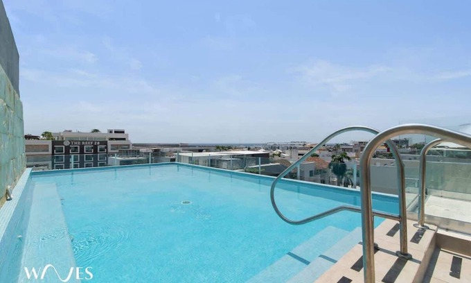 Centro Condominio | 1 Br. W/5th Avenue View Steps From the Beach