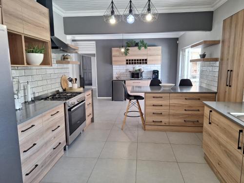 Oudtshoorn Casa | 1 CAMDEBO
