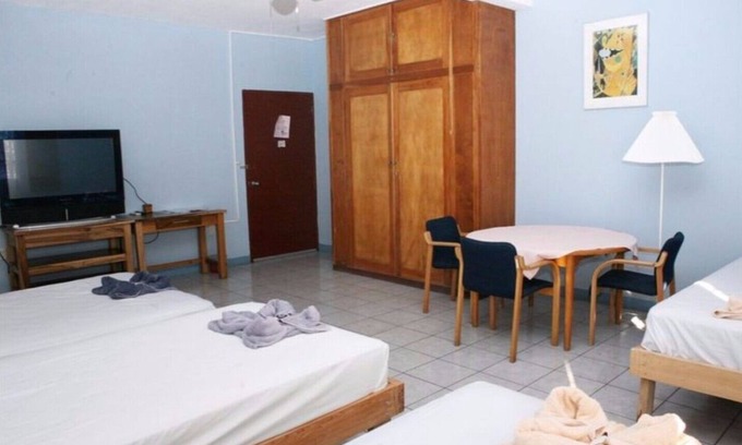 Managua Cama Y Desayuno | HABITACION 1-D - 2 CAMAS INDIVIDUALES