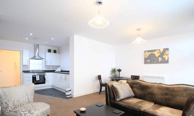 Stafford Apartamento | 1 Friars House, Town Centre, Stafford