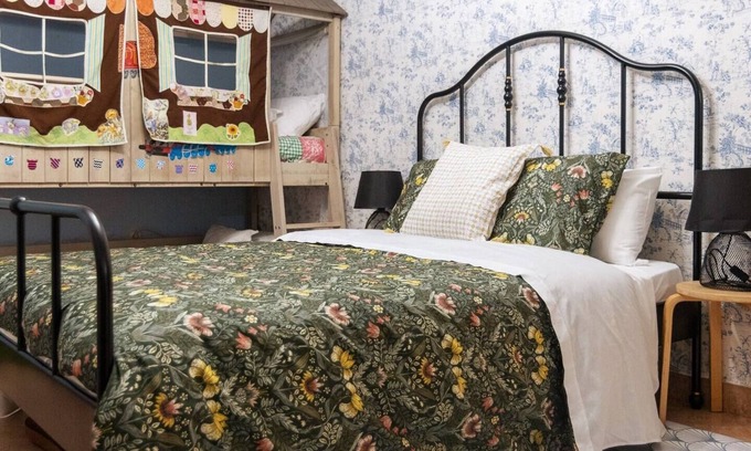 El Tiemblo Cabaña | ¡A 1 hora de Madrid! Casa ideal para familias/grupos con barbacoa. Zona de lagos