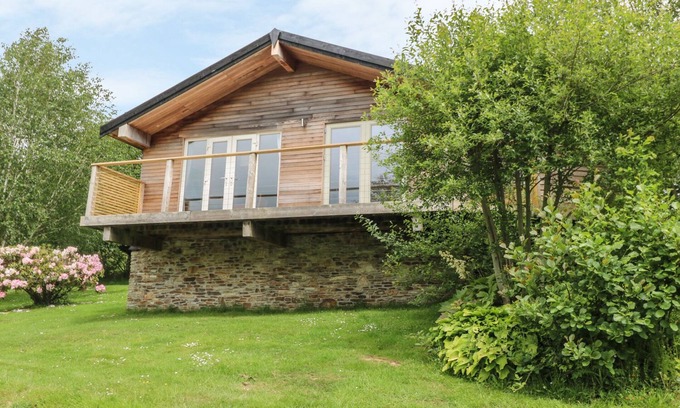 Looe Cabaña | 1 vista al lago, LANREATH