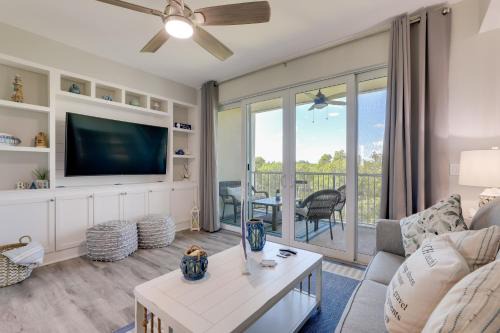 Ruskin Casa | 1 Mi to Beach Coastal-Zen Ruskin Retreat!