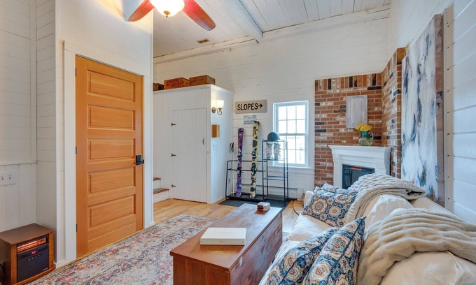 North Conway Apartamento | 1 Mi to Cranmore Mountain: Charming Conway Apt!