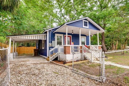 Ocala Casa | 1 Mi to Ocala Dtwn Square Home with Yard!