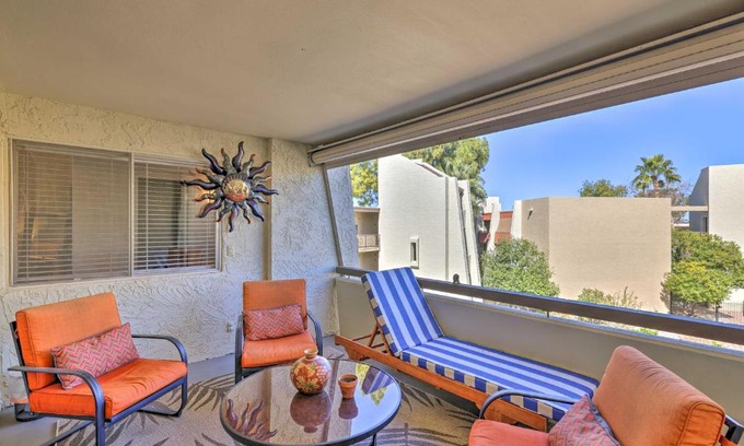 South Scottsdale Apartamento | 1 Mi to Old Town Scottsdale Resort Condo with Patio