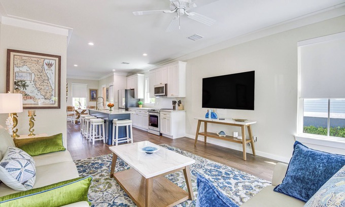 Bradenton Casa | 1 Mi to Riverwalk: Brand New Bradenton Home