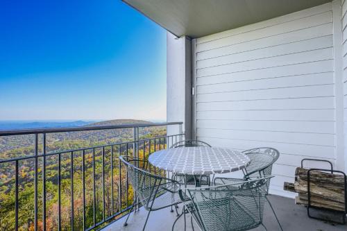 Nellysford Apartamento | 1 Mi to Wintergreen Resort Mtn-View Condo!