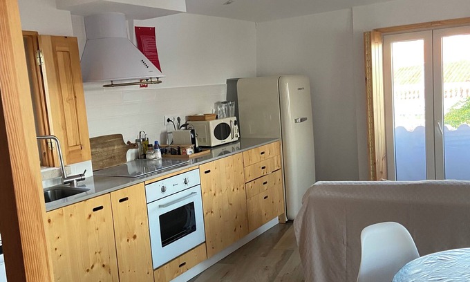 Aldeia do Meco Casa | 1 minute from the beach and in the center of the village there is a duplex full of light ☀️