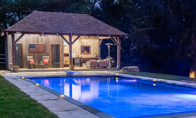 Washington Otro | 1 of a Kind “IronHorse Farm” All Inclusive retreat