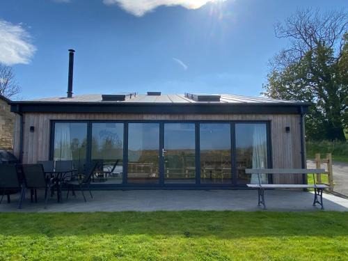 Dunstan Casa | 1 Orchard Cottages