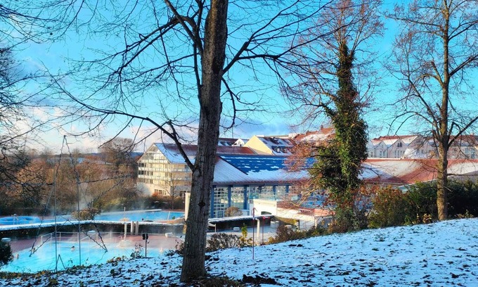 Bad Griesbach-Therme Apartamento | 1. Reihe Bademantelgang Appartement mit Terrasse Thermen-, Park- und Gartenblick