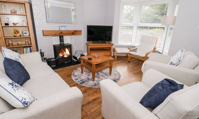 Llandudno Junction Cabaña | 1 RIVER VIEW TERRACE, family friendly in Llandudno Junction