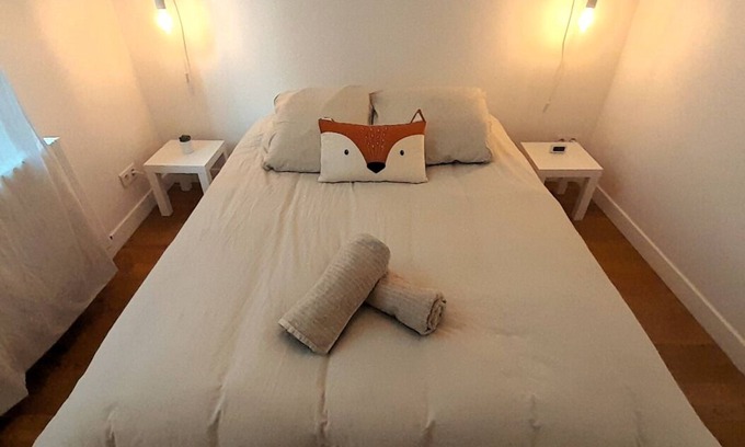 Noisy-le-Sec Apartamento | 1-Studio Cosy 10 min from Paris | Train, Metro