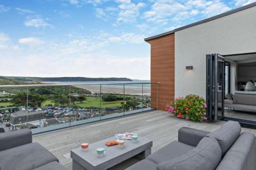 Mortehoe Apartamento | 1 Woolacombe West - Luxury Apartment at Byron Woolacombe, only 4 minute walk to Woolacombe Beach!