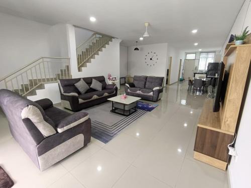 Taman Tanjung Apartamento | 10-14Pax Port Dickson 4BR Rara homestay