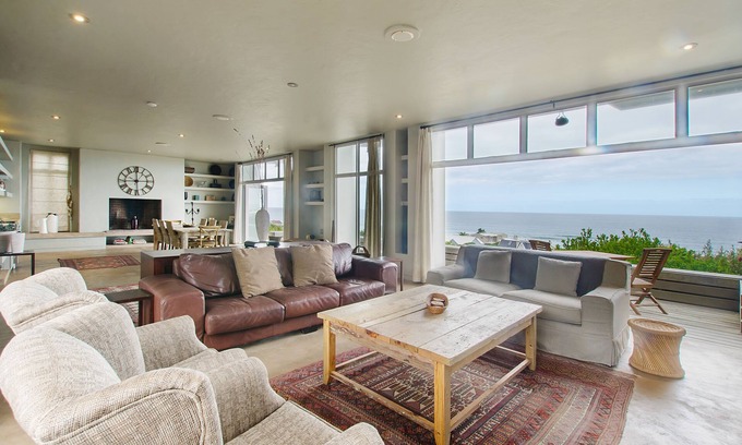 Glentana Casa | 10 Elf Beach House