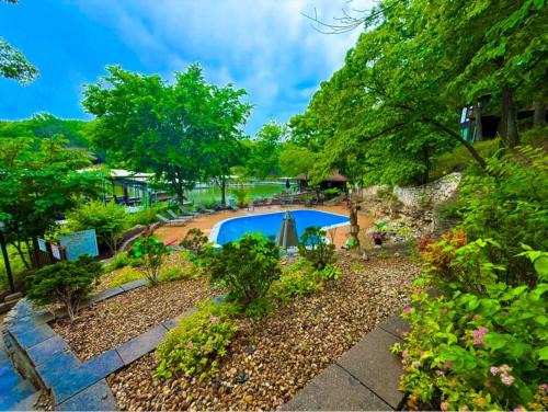 Village of Four Seasons Casa | 10 Historic Treetop Village Home 2bed3bath-6pp