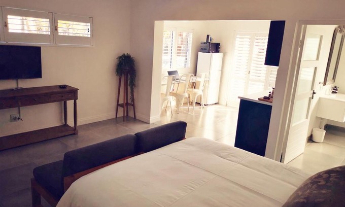 Bloemfontein Casa | 10 Jock Meiring Guesthouse