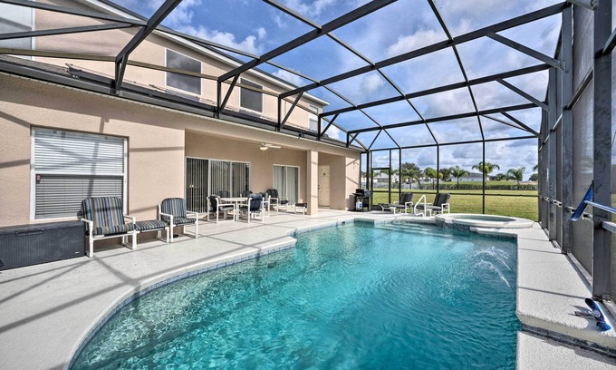 Highgate Park Casa | 10 Mi to Disney: Davenport House w/ Pool & Spa!