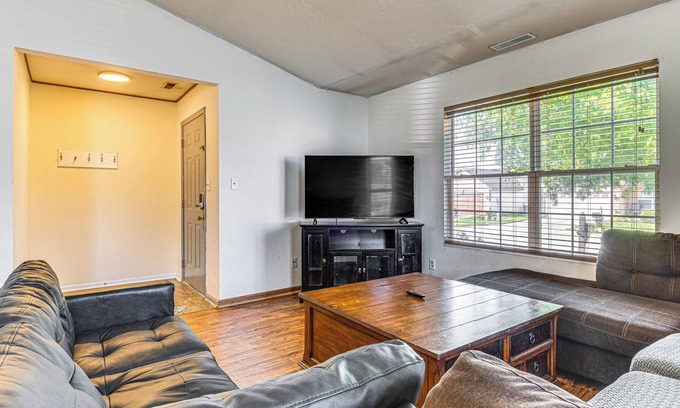 Acton Casa | 10 Mi to Dwtn Indianapolis: Home w/ Grill & Yard