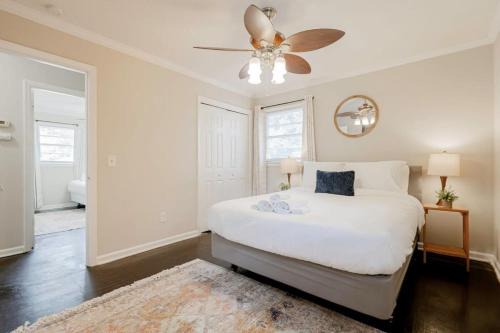 Eau Claire Casa | 10 Min from Downtown Columbia - The Ronnie Runner