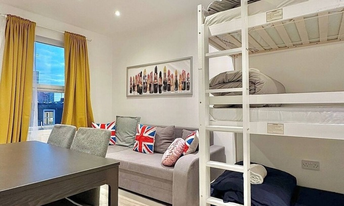 Earlsfield Apartamento | 10 min train to Central London B