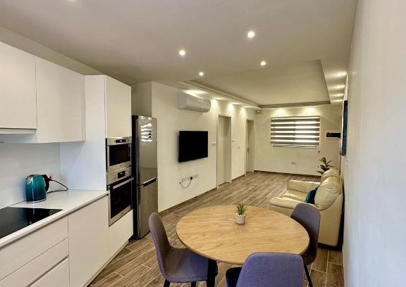 Tal-Ghoqod Apartamento | 10 min walk from sea and centre