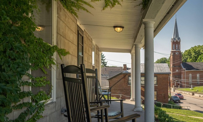 Galena Casa | 10 Min Walk to Main St., Updated 1840s Historic Home, Stocked Kitchen, W/D,