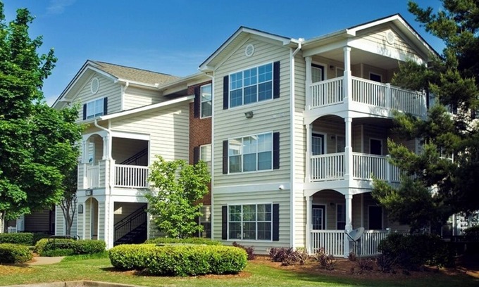 East Side Apartamento | 10 Minutes From Downtown--Museums, parks, food, memories--receive a welcome gift