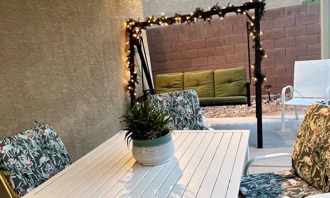 Enterprise Casa | 10 minutes to strip and airport