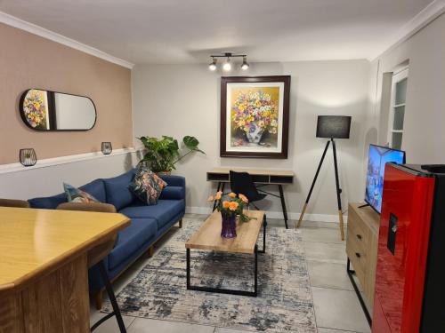 Bellville Apartamento | 10 on Gillian Self-catering Apartments - NOT AFFECTED BY LOADSHEDDING
