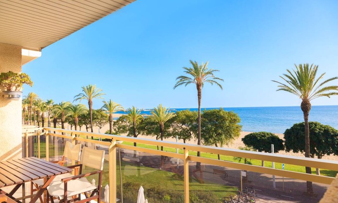 Cambrils Apartamento | 100 m² Apartamento ∙ 3 habitaciones ∙ 6 huéspedes